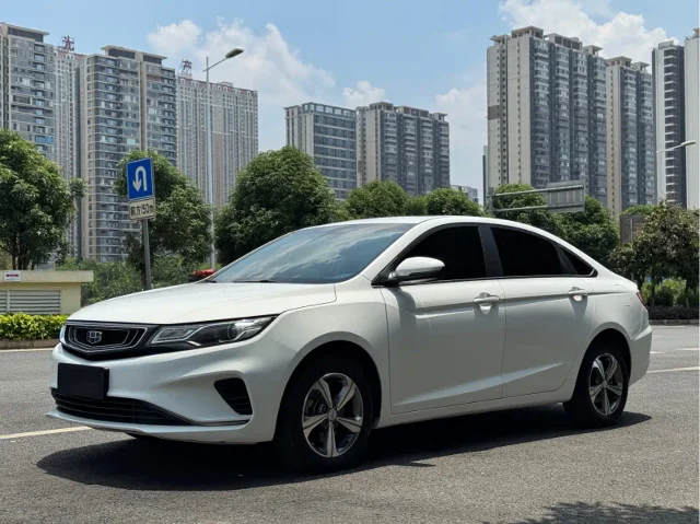 Geely Emgrand GL 1.8L DCT Elite Connected Type