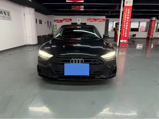 Audi A7 45 TFSI Select Type