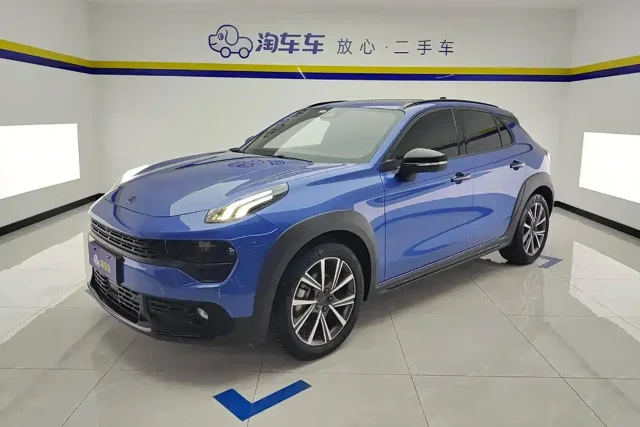 Lynk & Co 02 1.5TD DCT 2WD Dynamic Champion Edition