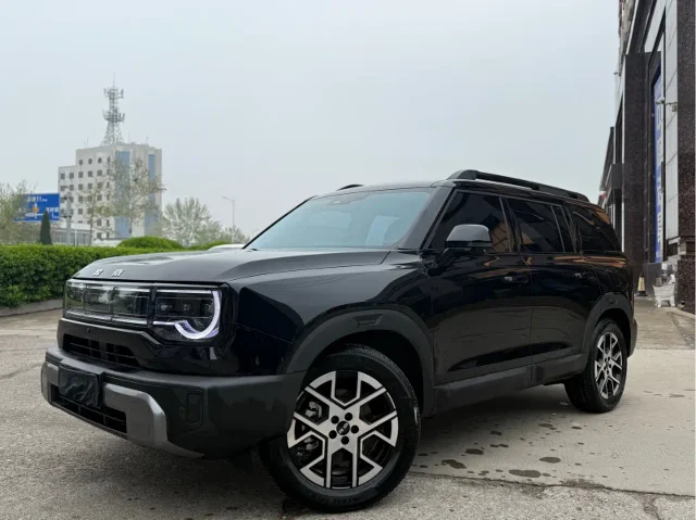 Beijing Off-Road BJ30 Lvxingjia 1.5T Hybrid Standard Edition