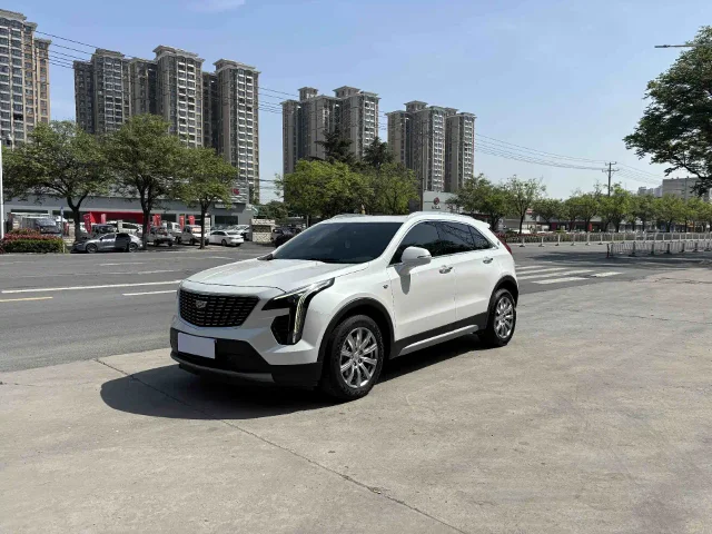 Cadillac XT4 28T 2WD Leading Type