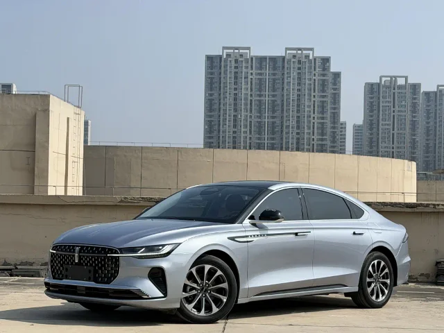 Lincoln Z i Enjoy Premium Fashion Edition