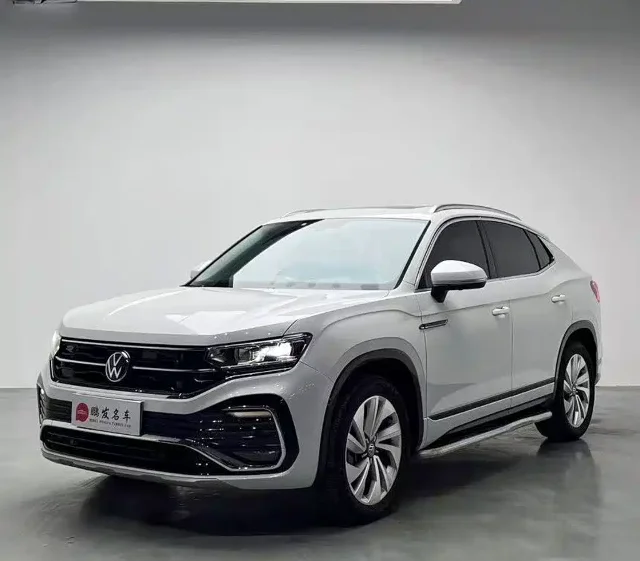 Volkswagen Tayron X 330TSI 2WD Premium Connected Edition