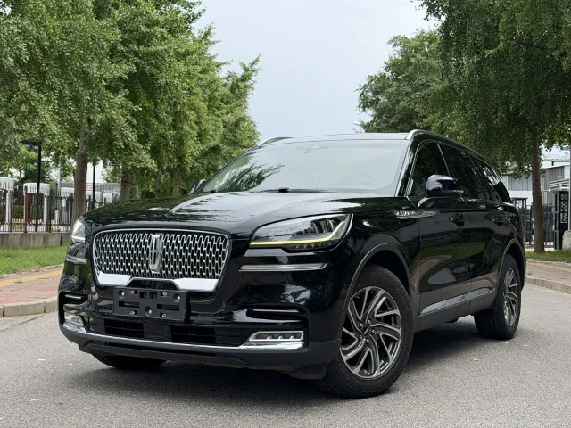 Lincoln Aviator 3.0T V6 4WD Premium Edition