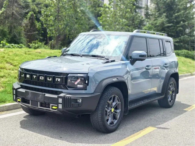 Jetour Traveller 2.0T 4WD Cross PRO+
