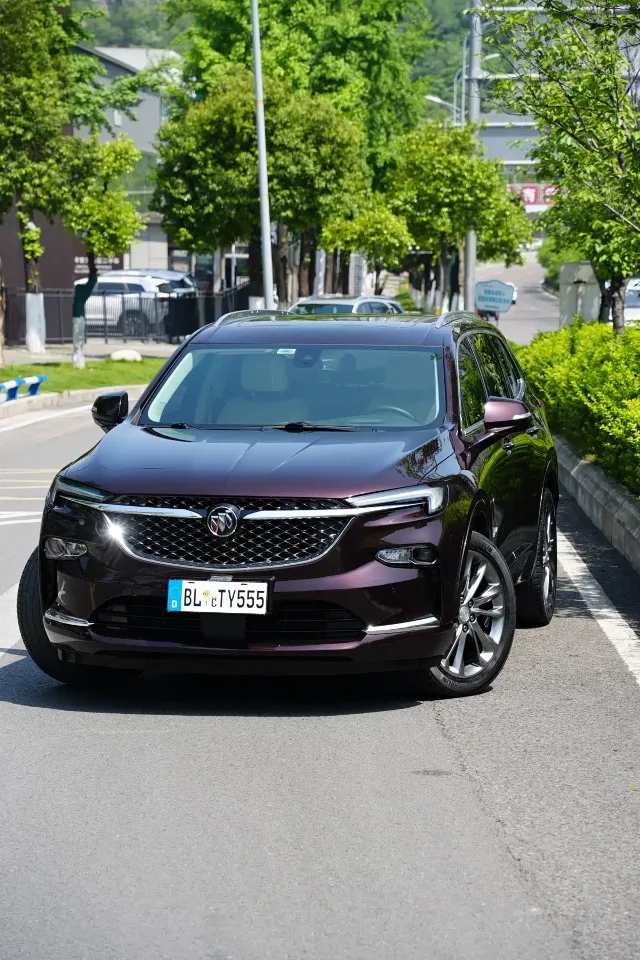 Buick Enclave 28T 4WD Avenir Avenir