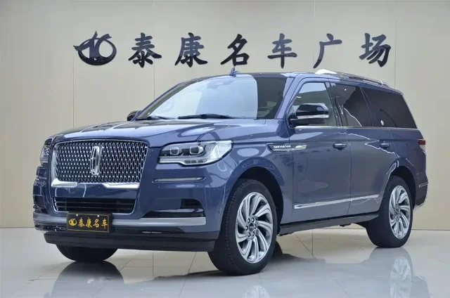 Lincoln Navigator 3.5T Premium Shine Edition