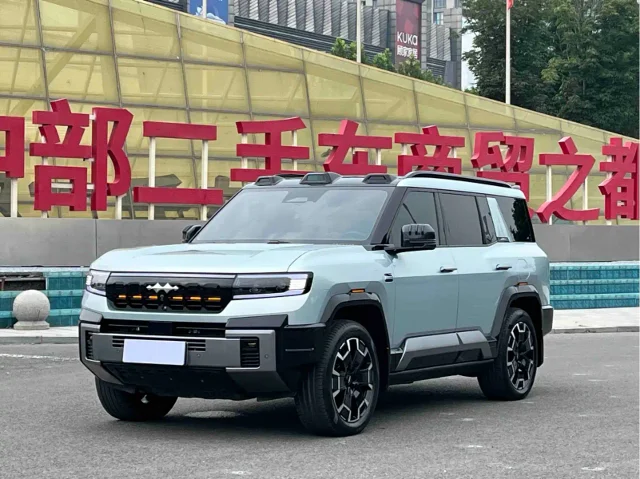 Fangchengbao Leopard 8 Smart Brave Flagship Edition 7 seats