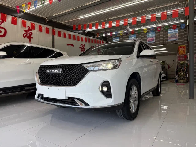 Haval M6 PLUS 1.5T Manual Luxury Connected Type