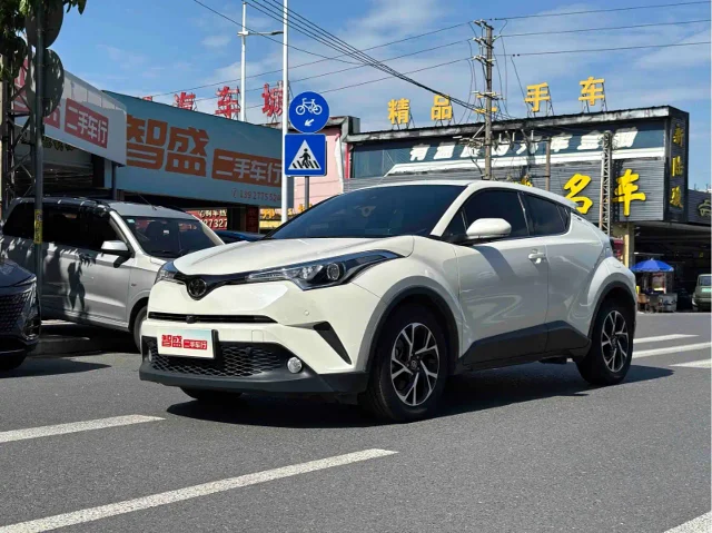 Toyota C-HR 2.0L Leading Edition