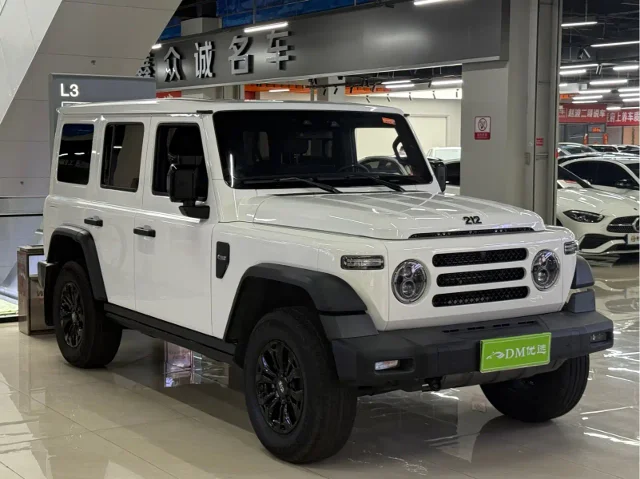 212 T01 2.0T Explorer