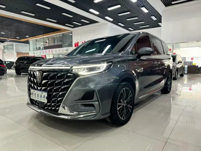 Roewe iMAX8 400TGI Premium Edition