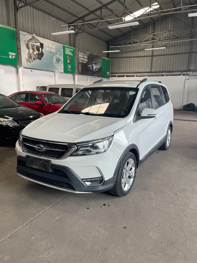 Karry K60 1.5L Manual Luxury Type