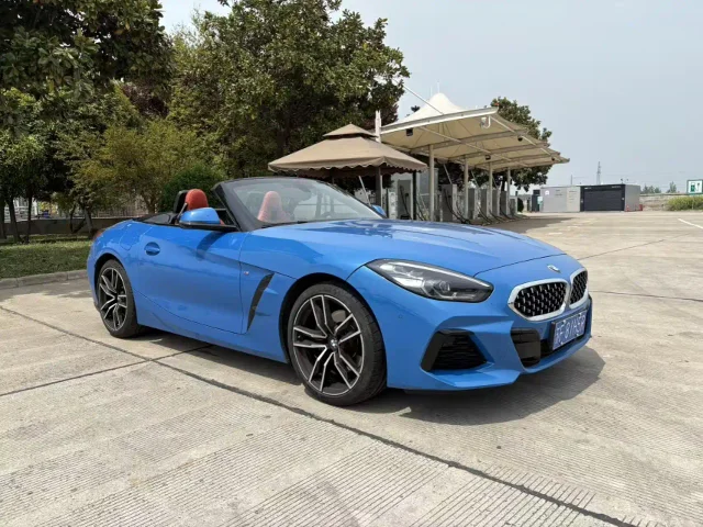 BMW Z4 sDrive 25i M Sport Package