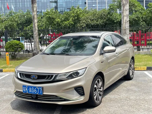 Geely Emgrand GL 1.4T DCT Premium Connected Type