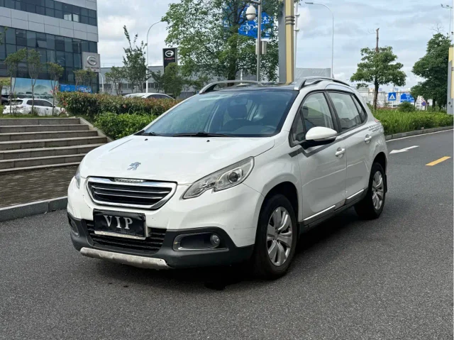 Peugeot 2008 1.6L Manual Fashion Edition
