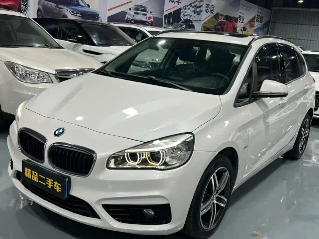 BMW 2 Series Active Tourer 218i Sport Design Package
