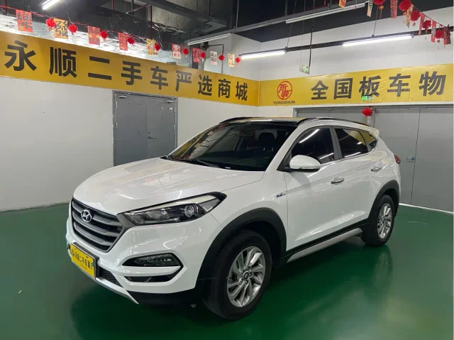 Hyundai Tucson 1.6T DCT 2WD Smart Type