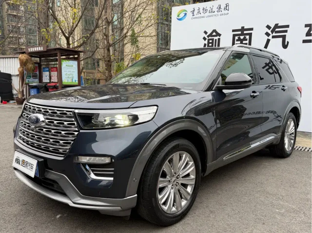 Ford Explorer EcoBoost 285 4WD Titanium Gold Edition 7 seats