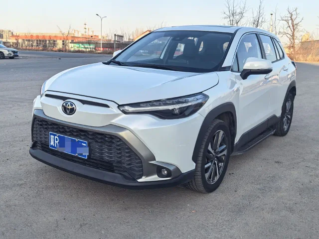 Toyota Frontlander 2.0L CVT Luxury PLUS Edition