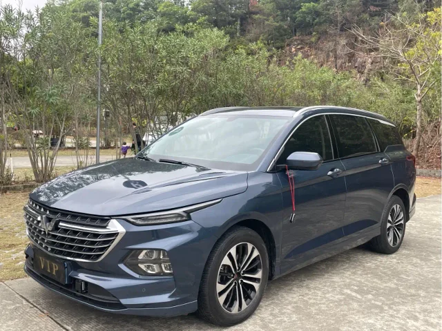 Wuling Victory 1.5T CVT Flagship Type