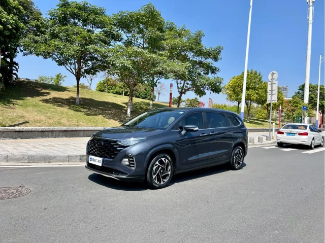 Hyundai Custo 380TGDi Smart Love Flagship Edition TOP Premium