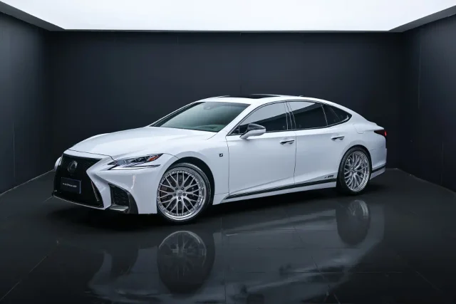 Lexus LS 500h F SPORT China V
