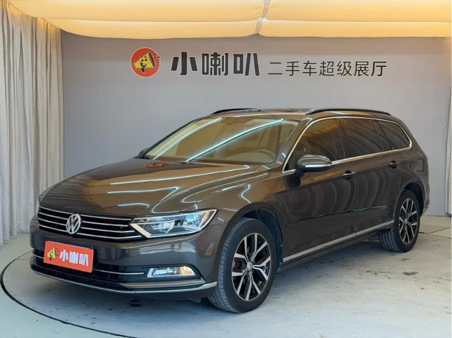 Volkswagen Variant 380TSI 2WD Comfort Travel Edition