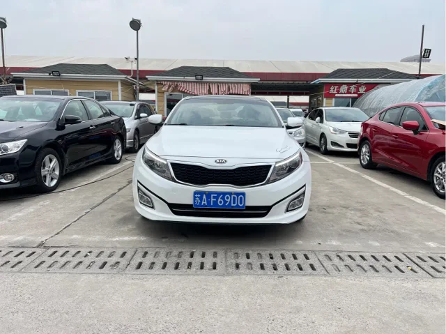 Kia K5 2.0L Auto PREMIUM