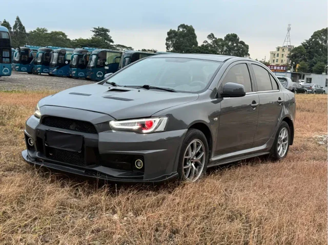 Mitsubishi Lancer EX Fashion Edition 1.8L CVT Luxury Type