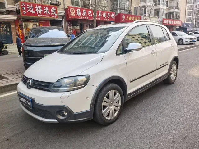 Volkswagen Golf (Import) 1.4TSI Cross Golf