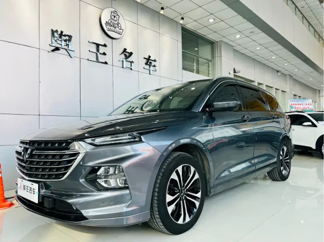 Wuling Victory 1.5T CVT Flagship Type