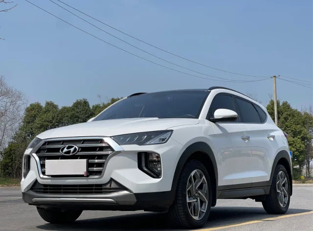 Hyundai Tucson 280TGDi DCT 2WD Fashion Edition China V