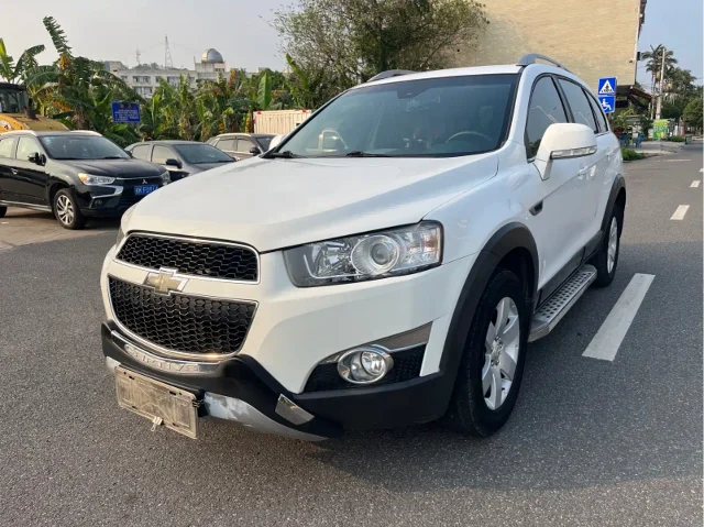 Chevrolet Captiva 2.4L 2WD City Edition 5 seats