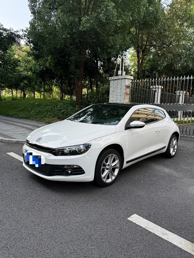 Volkswagen Scirocco 2.0TSI Luxury Edition