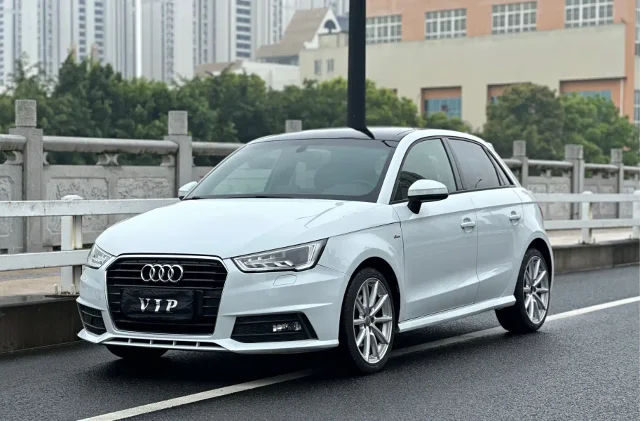 Audi A1 30 TFSI Sportback S Line Sport Edition