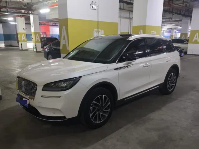 Lincoln Corsair 2.0T 2WD Premium Edition