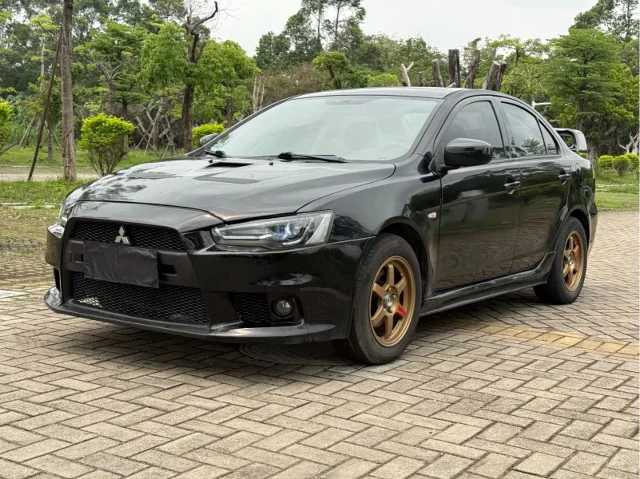 Mitsubishi Lancer EX Fashion Edition 1.8L CVT Comfort Type