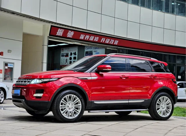 Land Rover Evoque (Import) 2.0T 5 door Shine Dynamic Edition