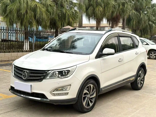 Baojun 560 1.8L Manual Luxury Type