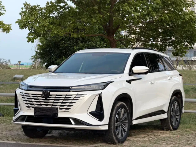 Changan CS75 PLUS 3rd Gen 1.5T Auto Premium Type