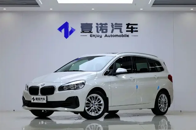 BMW 2 Series Gran Tourer 220i Leading Type
