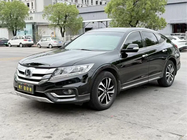 Honda Crosstour 2.4L Luxury Edition