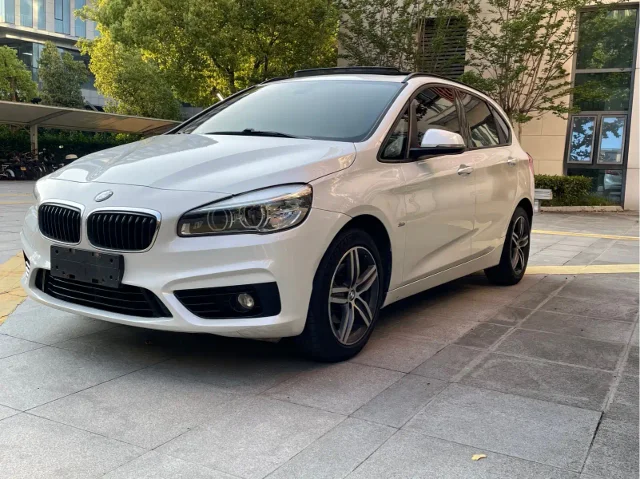 BMW 2 Series Active Tourer 218i Fashion Type