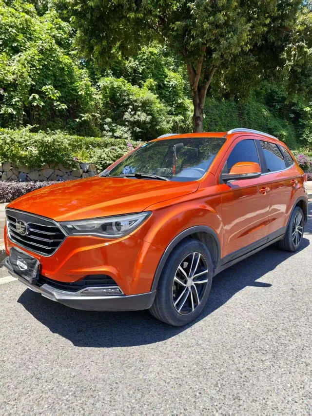 Bestune X40 1.6L Auto Premium Type