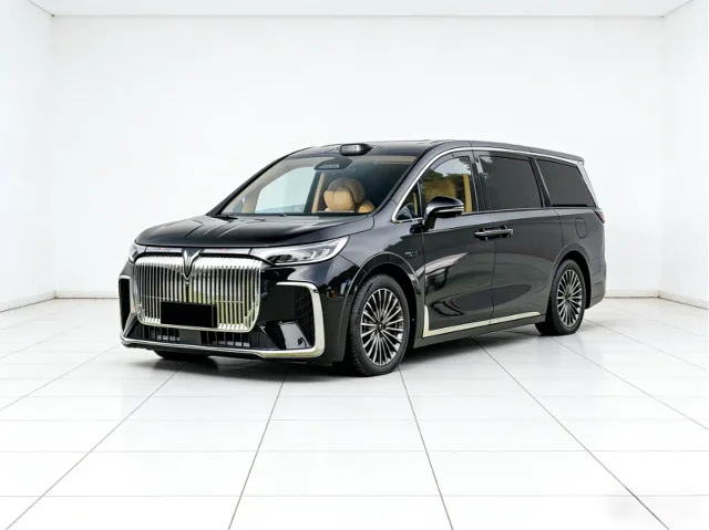 Voyah Dreamer PHEV Qiankun Ultra