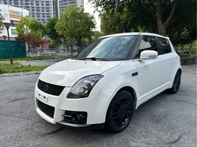 Suzuki Swift 1.5L Auto Standard Edition