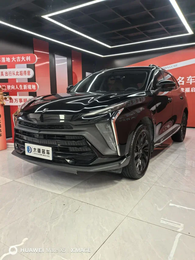 Forthing T5 EVO 狂飚版 1.5TD DCT马赫钻石款