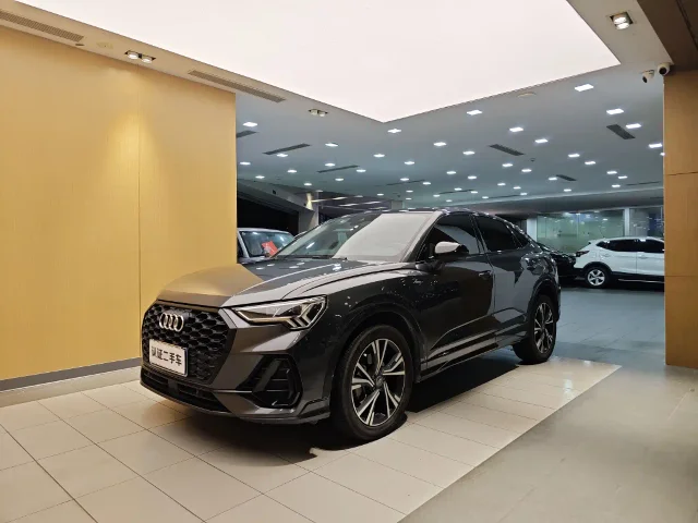 Audi Q3 Sportback 40 TFSI Fashion Type