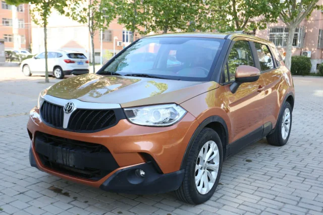 Brilliance V3 1.5L Manual Comfort Type